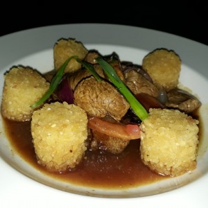 Platos fuertes - Lomo saltado