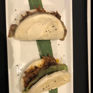 Bao buns de costilla (2 unidades)