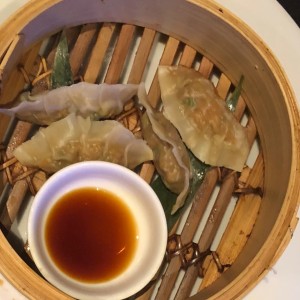Gyozas de cerdo (6 unidades)