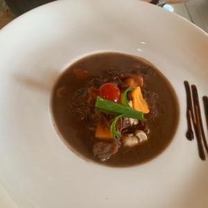 estofado de res al vino