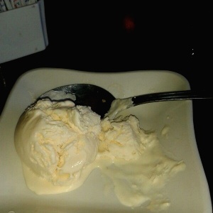 Helado muy mal servido