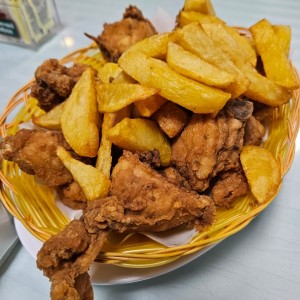 POLLOS - Pollo