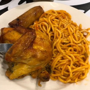 pasta del dia con pollo asado y palatano en tentacion