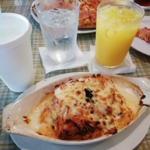 Lasagna de pollo gratinada