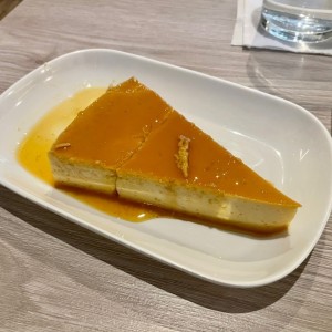 Flan de la casa 