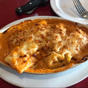 mix de pasta en salsa rosada