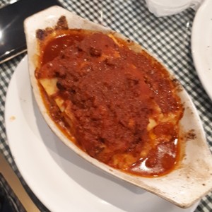 Lasagna de carne a la bolognesa