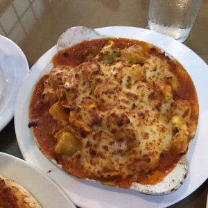 tortellini en salsa rosada gratinado