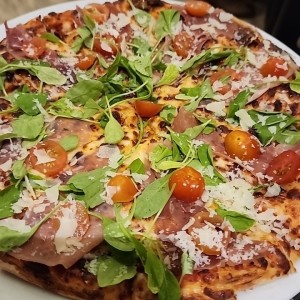 Pizzas - Pizza Prosciutto