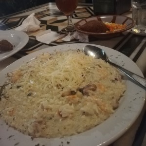 Rissoto de marisco y kippe.