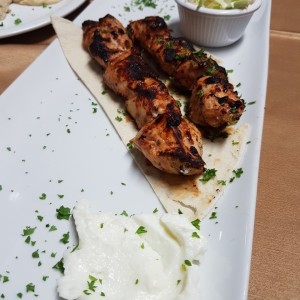 Shish Tauk de Pollo