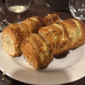 Pan de ajo 