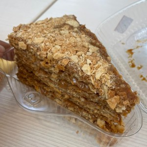 Mil hojas chilena rellena de dulce de leche