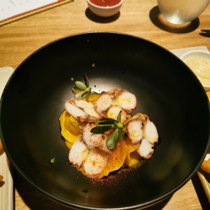 Entrada. Pulpo.