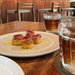 COCHINITA PIBIL AND GEISHA OLD FASHIONED