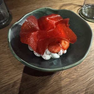 Postre de fresas . Muy rico