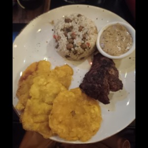 Filete de res a la pimienta 