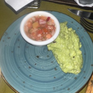 Pico de gallo con guacamol