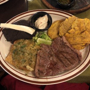 Platos Mixtos - Puyazo y Corvina