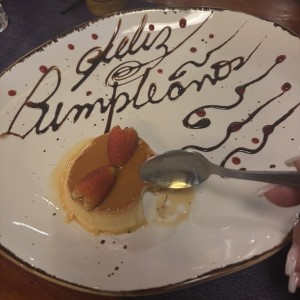 Flan de cumpleaños 
