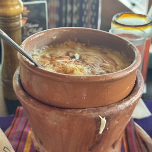 Queso con chorizos 