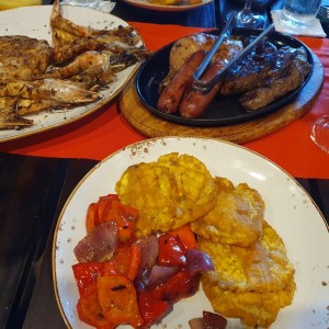 Parrillada Mar y Tierra