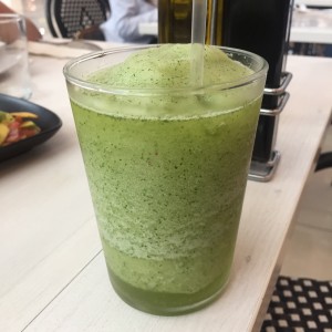limonada de hierbabuena