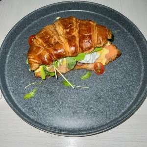 Croissant benedictino