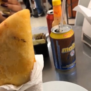 empanada de pollo