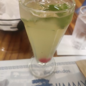 limonada con hierva buena