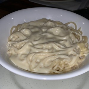 Pasta en salsa blanca 