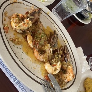 Mariscos - Langostinos al Ajillo