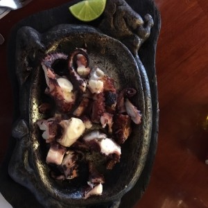 pulpo a la piedra