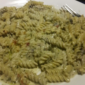 Penne al pesto y tartufo