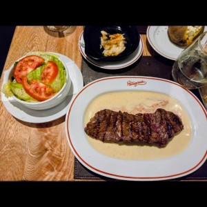 Tenderloin con queso azul
