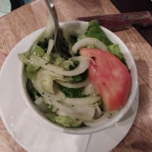 Papa Asada o Papas fritas o Ensalada o Arroz