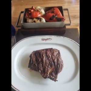 La Parrilla - Vacio con Vegetales Rostizados