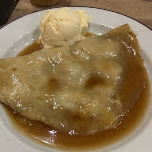 Crepe con Manzana al Ron
