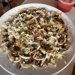 Carpaccio de hongos
