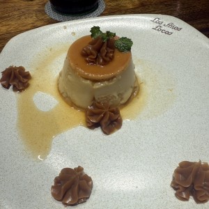 Flan de la casa
