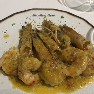 MARISCOS - Langostinos al Ajillo