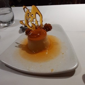 Flan de la casa