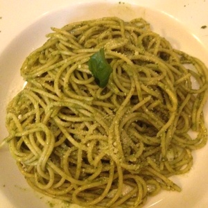 Spaghetti al pesto