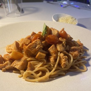 Pasta con pollo