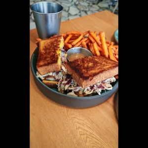 Brunch - Thanksgiving Dinner Sandwich