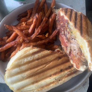 ALMUERZO - Cuban Sandwich