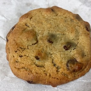 Chocolate chip cookie