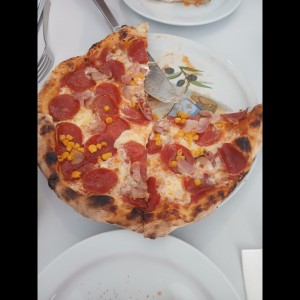 pizza gustosa