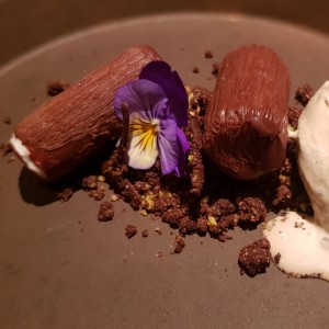 POSTRES / DESSERTS - BOQUETE RAIN FOREST