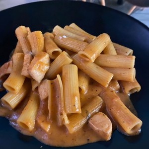 Pastas - Salsa Rosada con Salmon